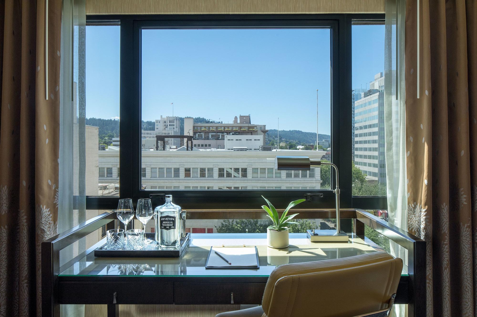 Dossier Hotel 4*