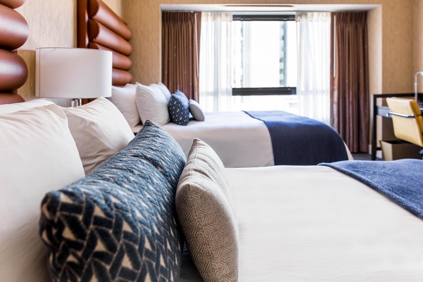 Hotel Dossier 4*