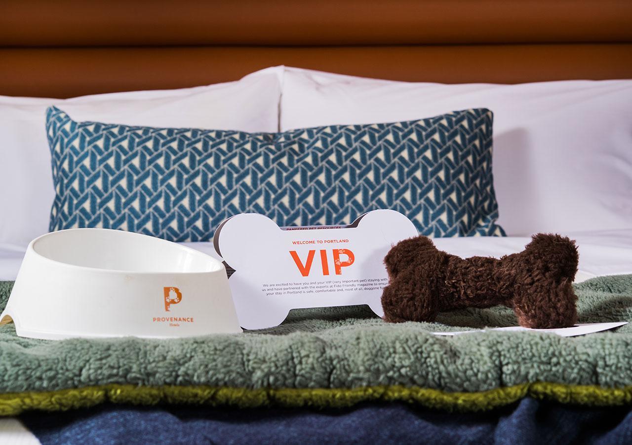 Hotel Dossier 4*